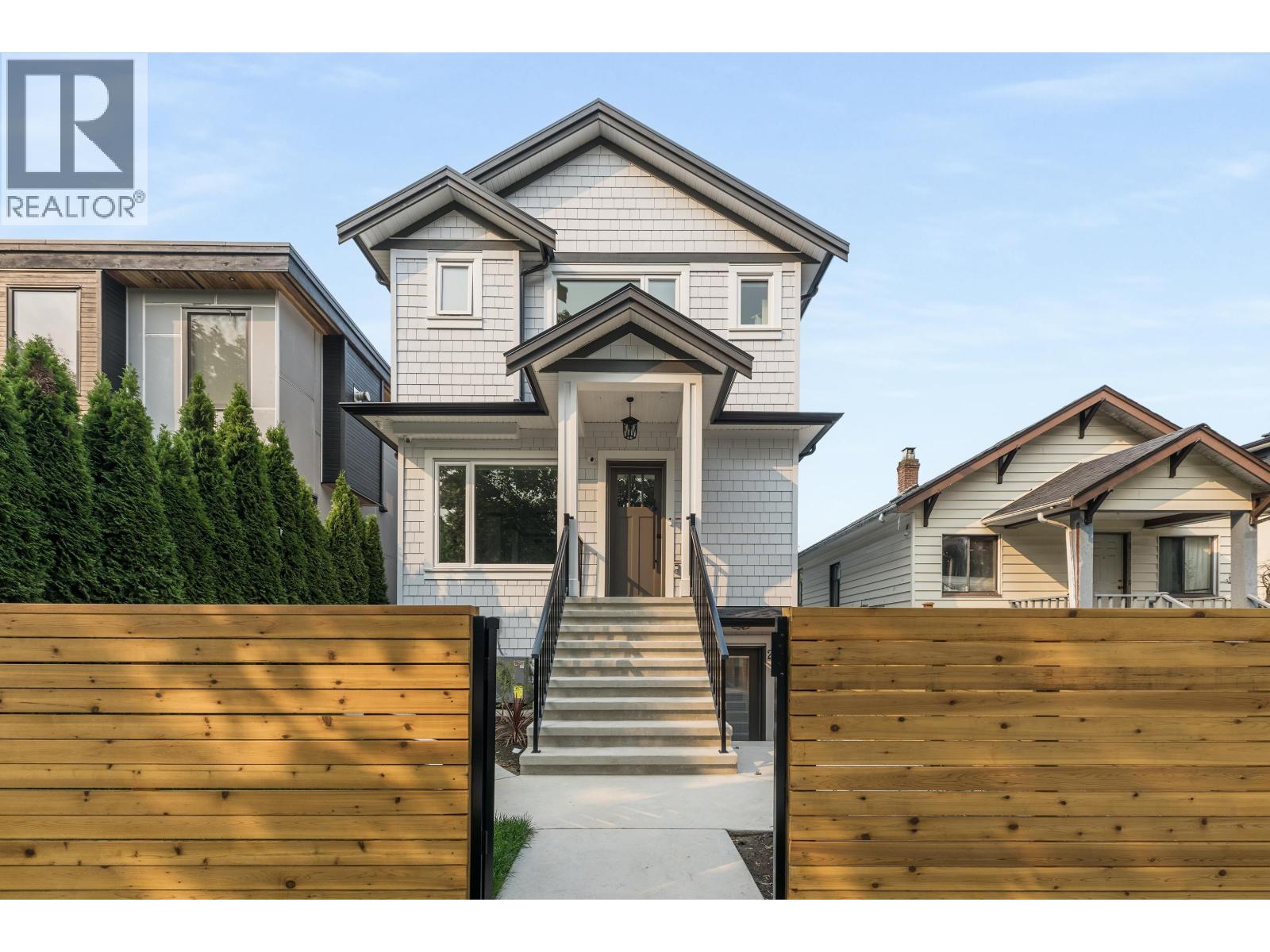Property at 1 2741 MCGILL STREET image 2