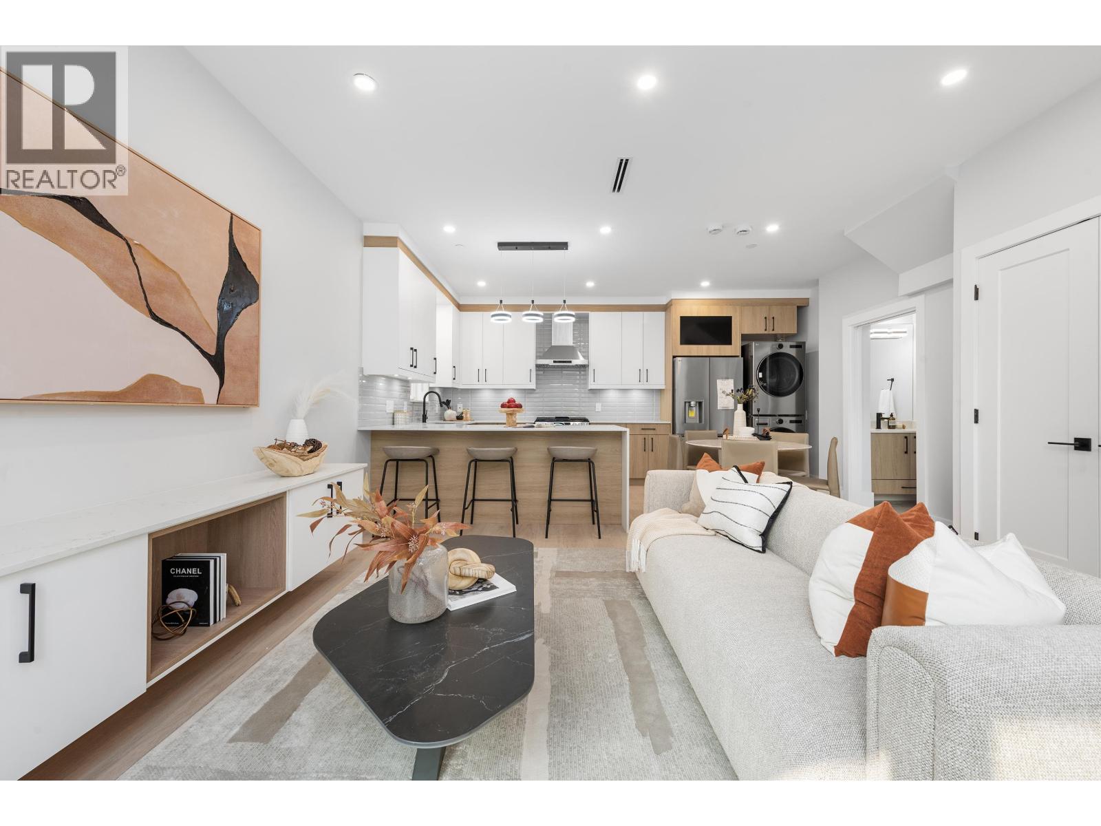 Property at 1 2741 MCGILL STREET image 5
