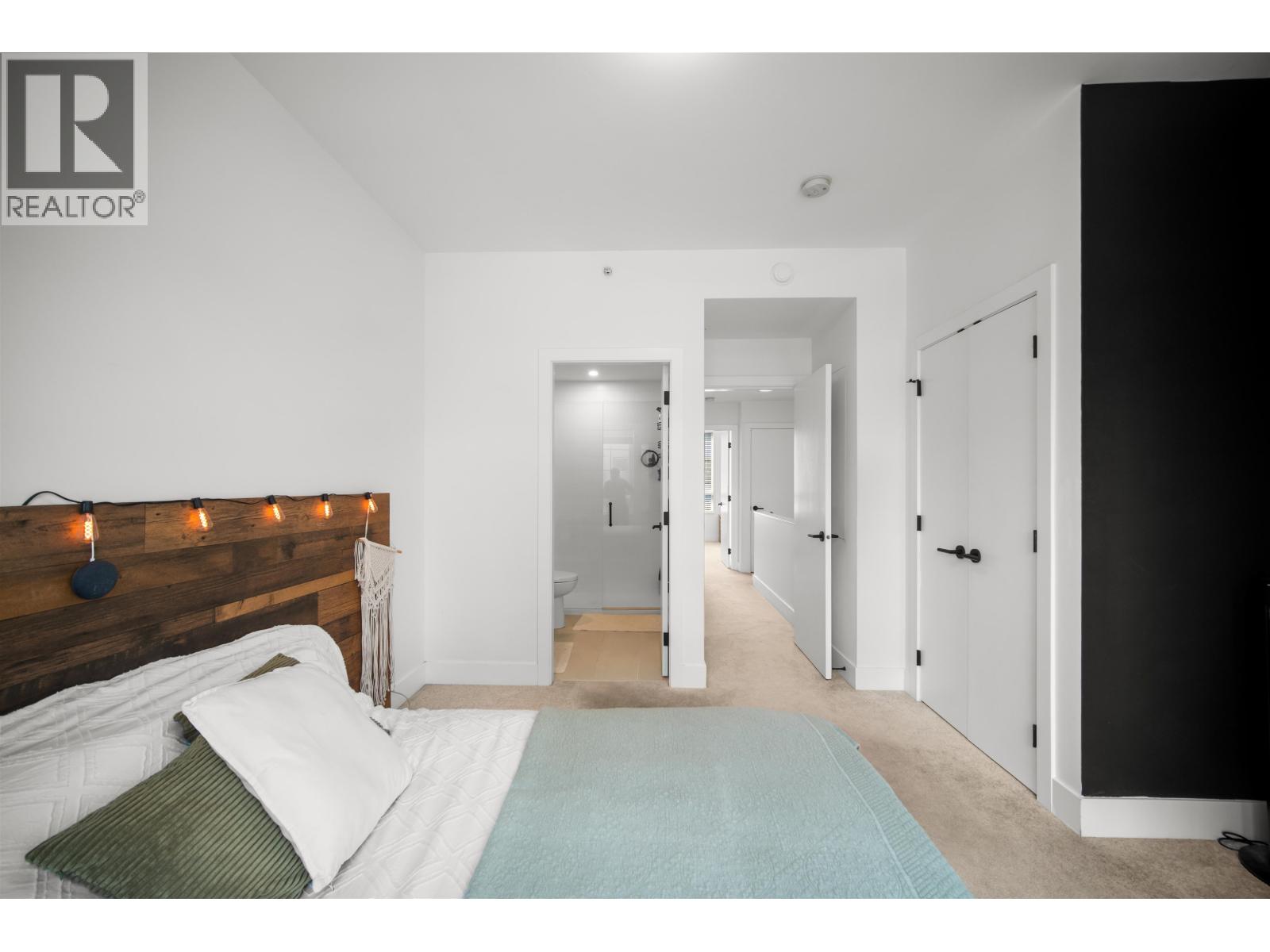 1385 Marinaside Place, Squamish, British Columbia  V8B 1A8 - Photo 16 - R3045014