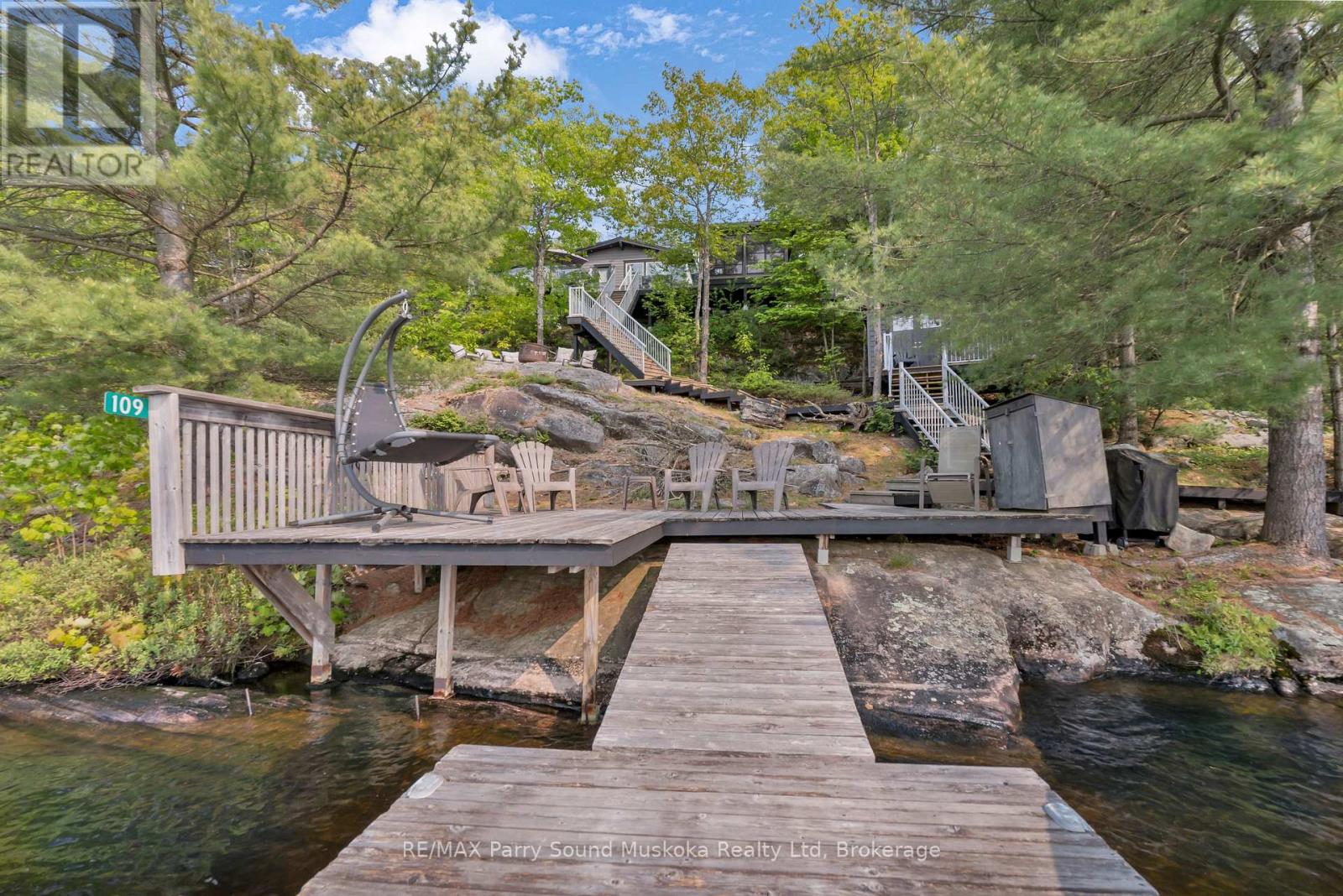 109 Healey Lake, The Archipelago, Ontario  P0G 1G0 - Photo 30 - X12389924