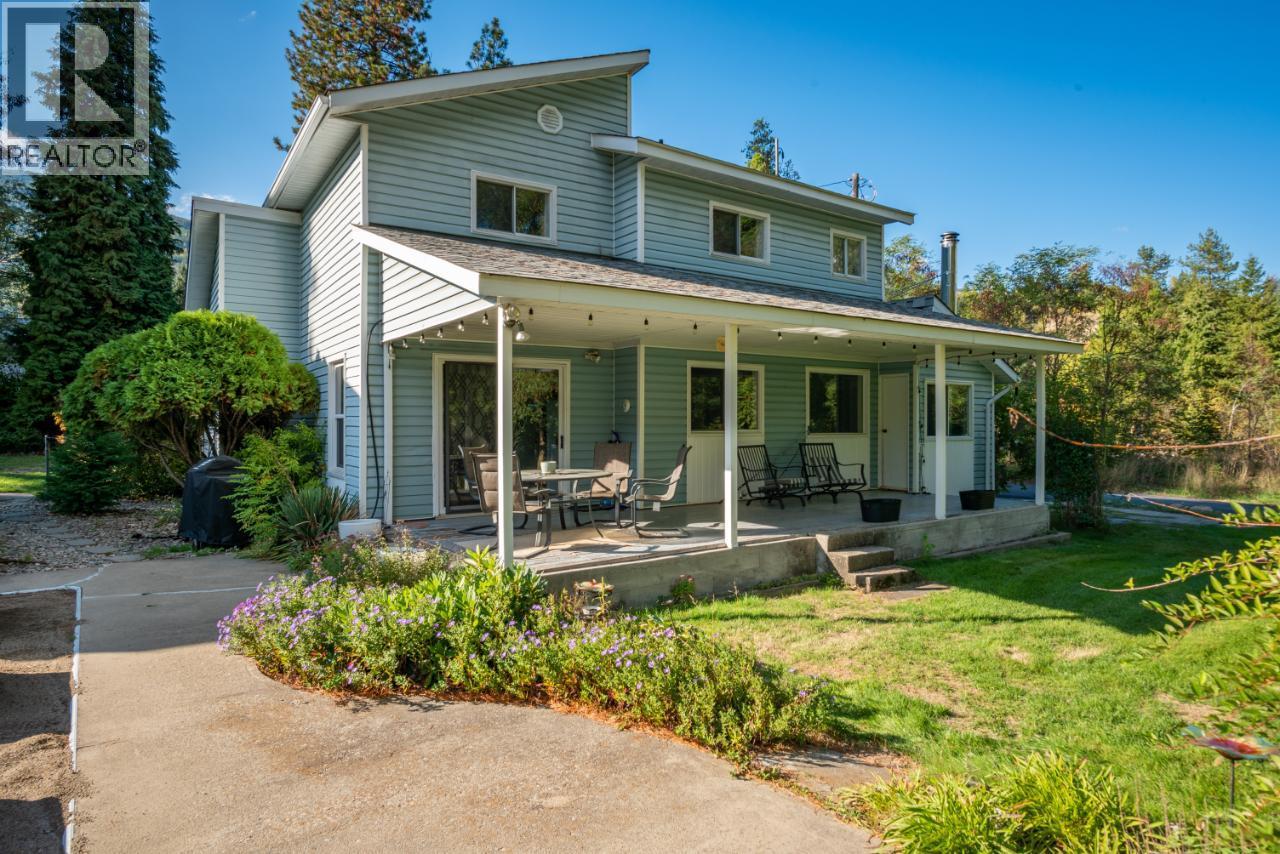 814 16th Avenue, Genelle, British Columbia  V0G 1G0 - Photo 11 - 10362122