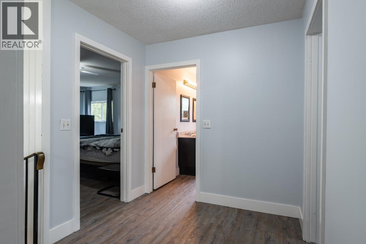 814 16th Avenue, Genelle, British Columbia  V0G 1G0 - Photo 38 - 10362122