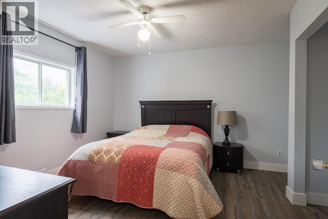 814 16th Avenue, Genelle, British Columbia  V0G 1G0 - Photo 41 - 10362122