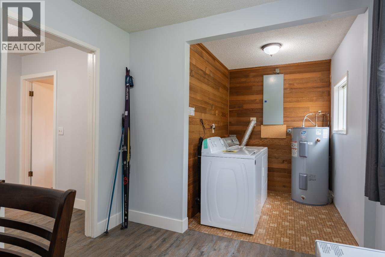 814 16th Avenue, Genelle, British Columbia  V0G 1G0 - Photo 45 - 10362122