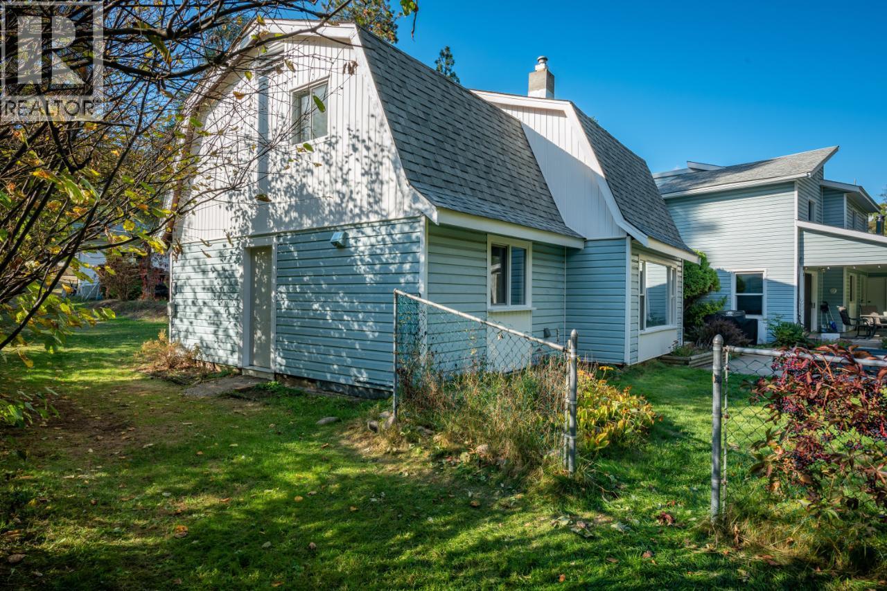 814 16th Avenue, Genelle, British Columbia  V0G 1G0 - Photo 49 - 10362122