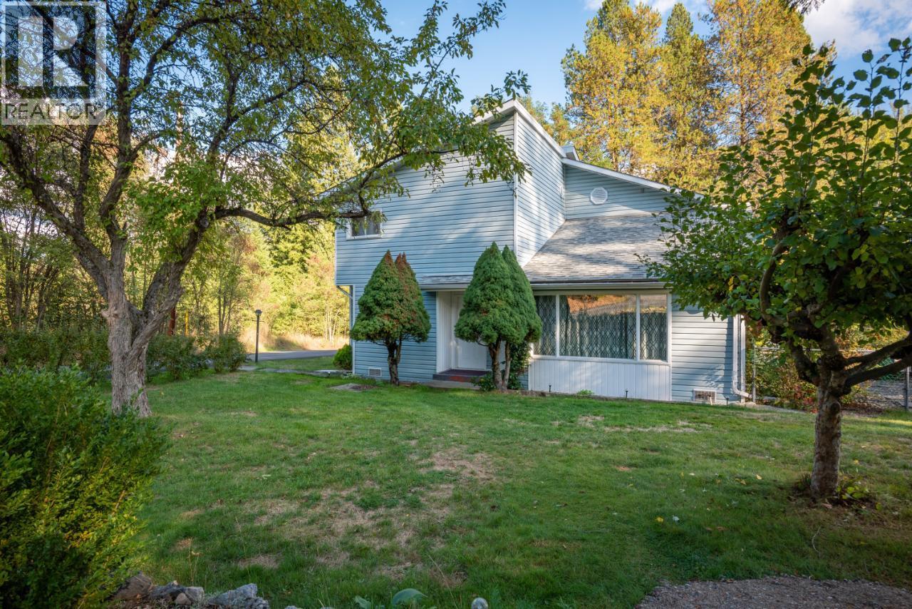 814 16th Avenue, Genelle, British Columbia  V0G 1G0 - Photo 72 - 10362122