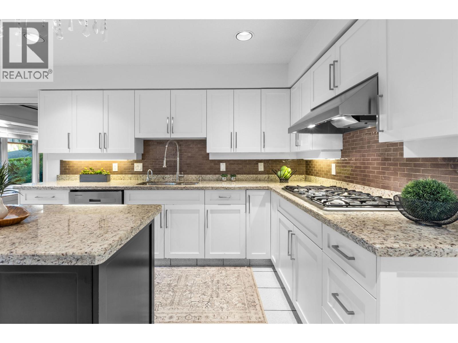 2318 Oliver Crescent, Vancouver, British Columbia  V6L 1S5 - Photo 16 - R3044976