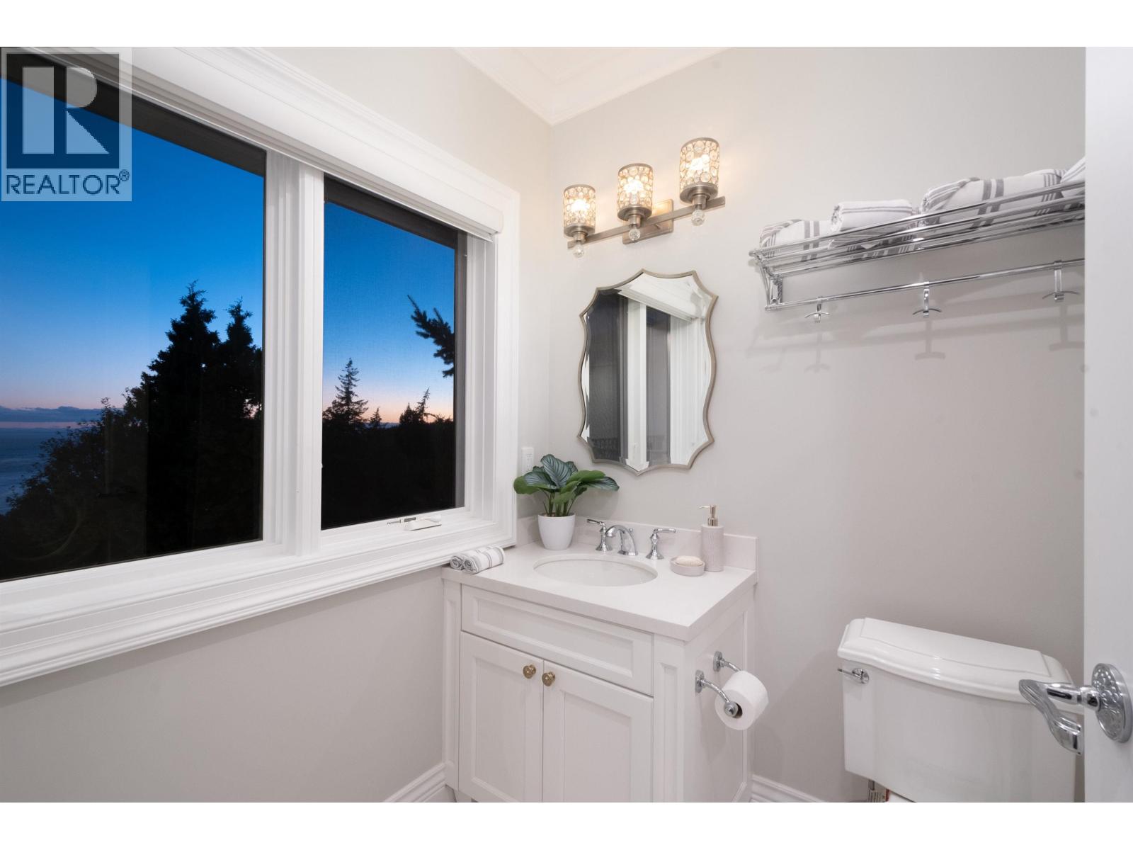 4135 Burkehill Place, West Vancouver, British Columbia  V7V 3M8 - Photo 29 - R3045004
