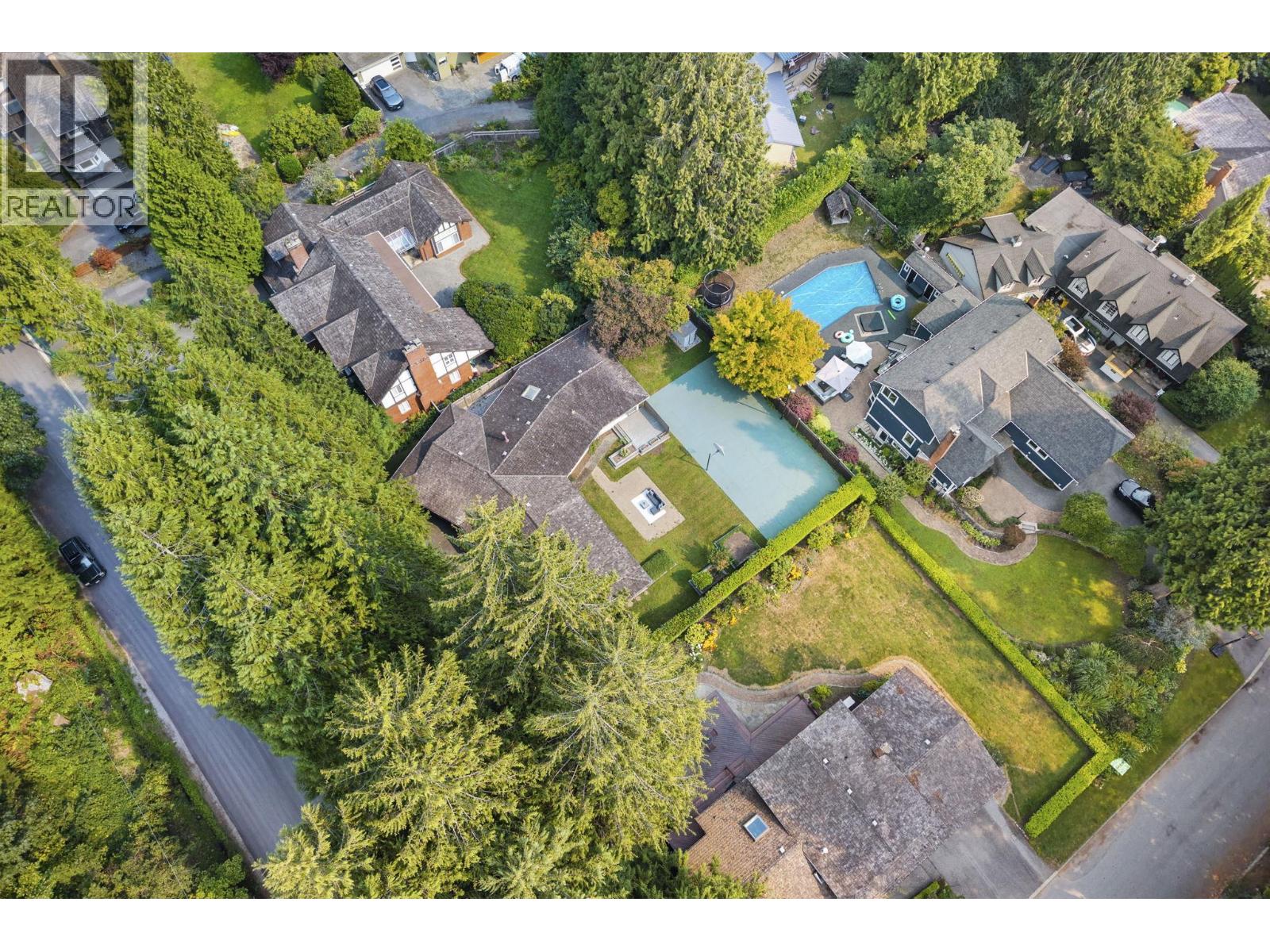 1220 Seymour Boulevard, North Vancouver, British Columbia  V7J 2J8 - Photo 32 - R3045039