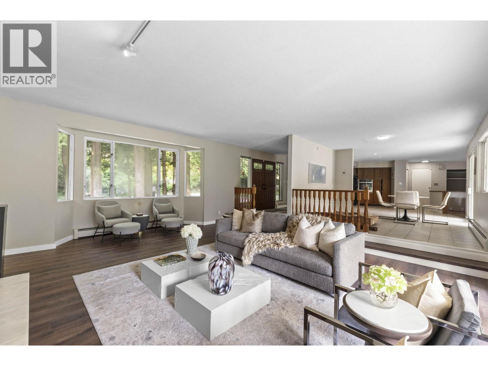 1220 Seymour Boulevard, North Vancouver, British Columbia  V7J 2J8 - Photo 5 - R3045039