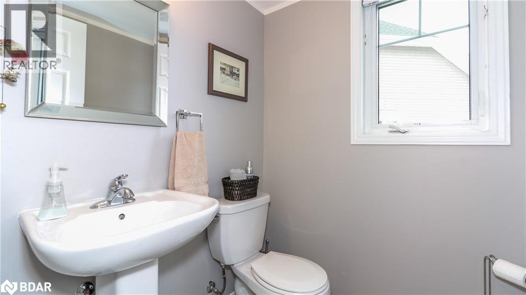 28 Masters Crescent, Port Severn, Ontario  L0K 1S0 - Photo 9 - 40767579