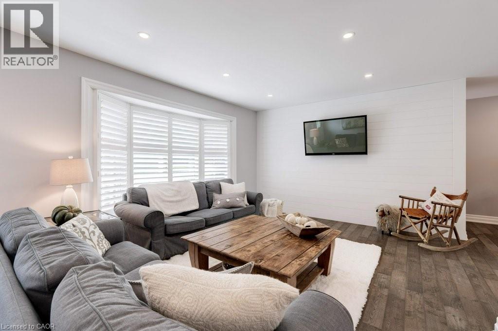 Property at 29 BRIAN Boulevard image 3