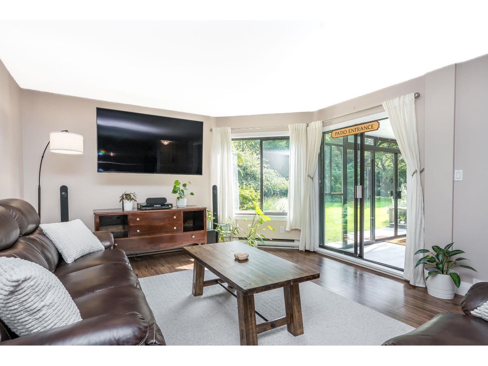 104 1520 Vidal Street, Surrey, British Columbia  V4B 3T7 - Photo 1 - R3044804