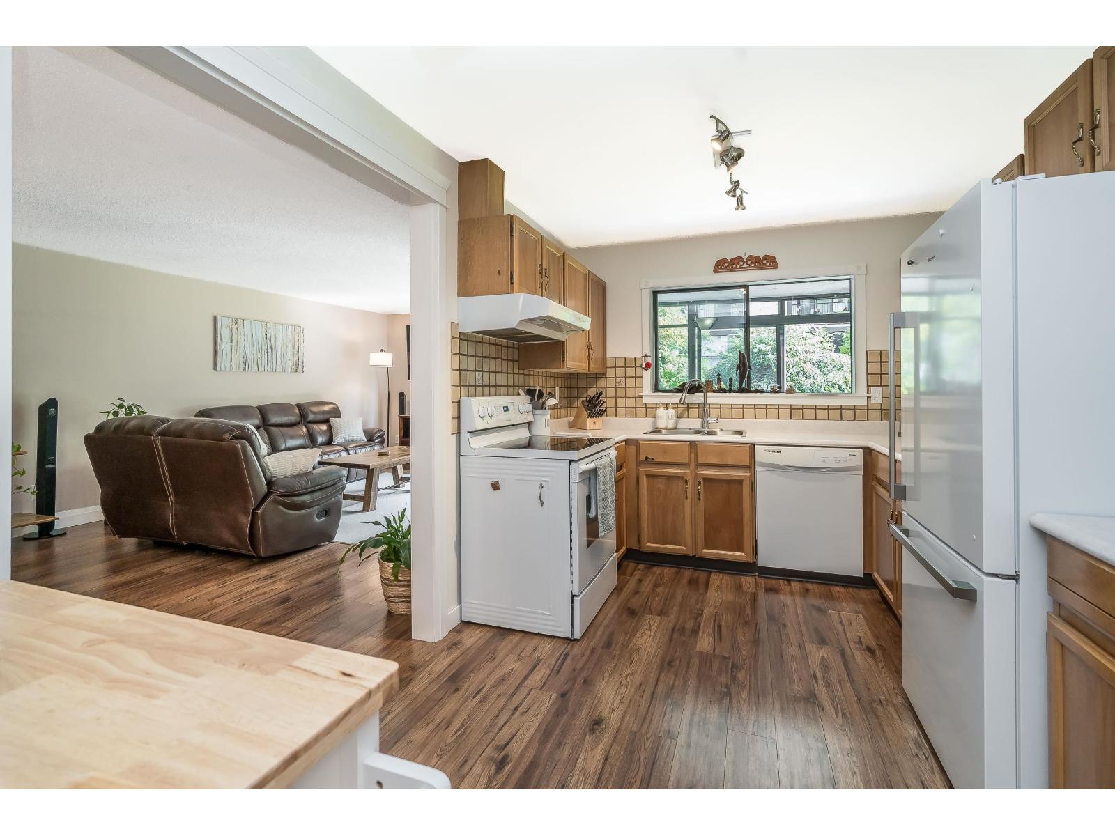 104 1520 Vidal Street, Surrey, British Columbia  V4B 3T7 - Photo 8 - R3044804