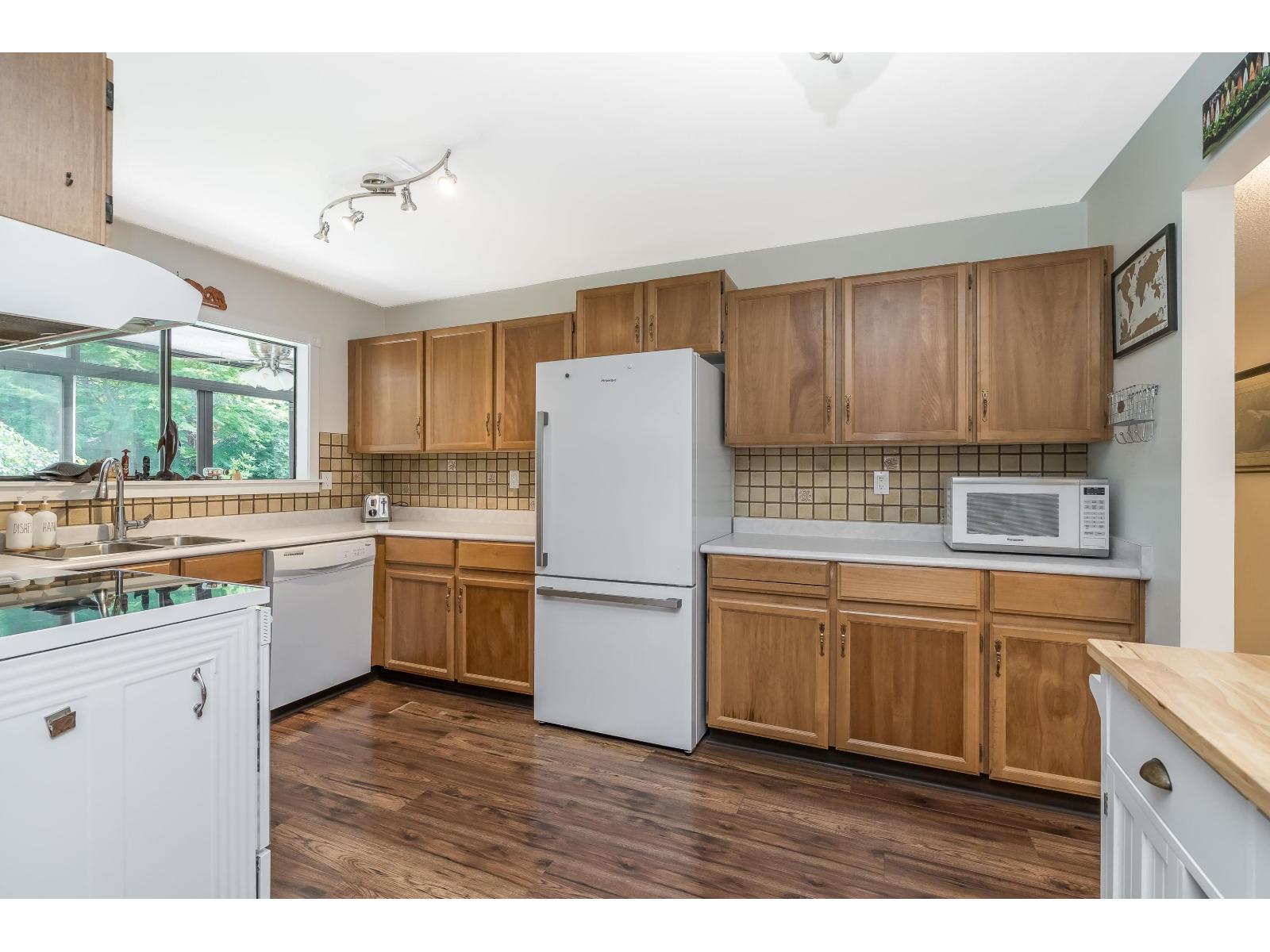 104 1520 Vidal Street, Surrey, British Columbia  V4B 3T7 - Photo 9 - R3044804