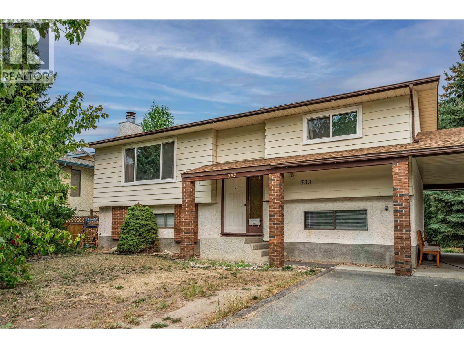 733 Josselyn Court, Kelowna, British Columbia
