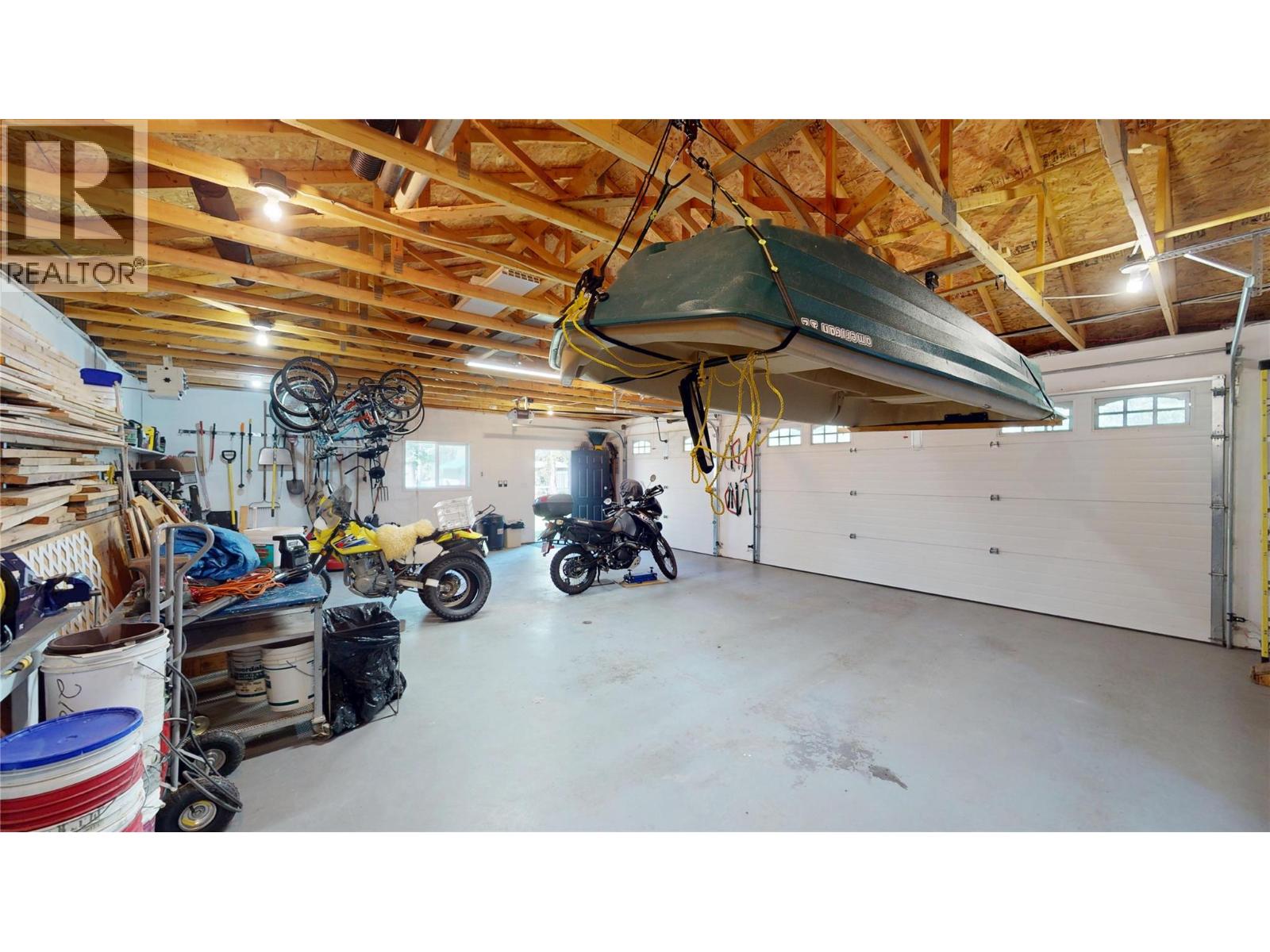 2401 Garbutts Lake Road, Fort Steele, British Columbia  V0B 2J0 - Photo 34 - 10346679