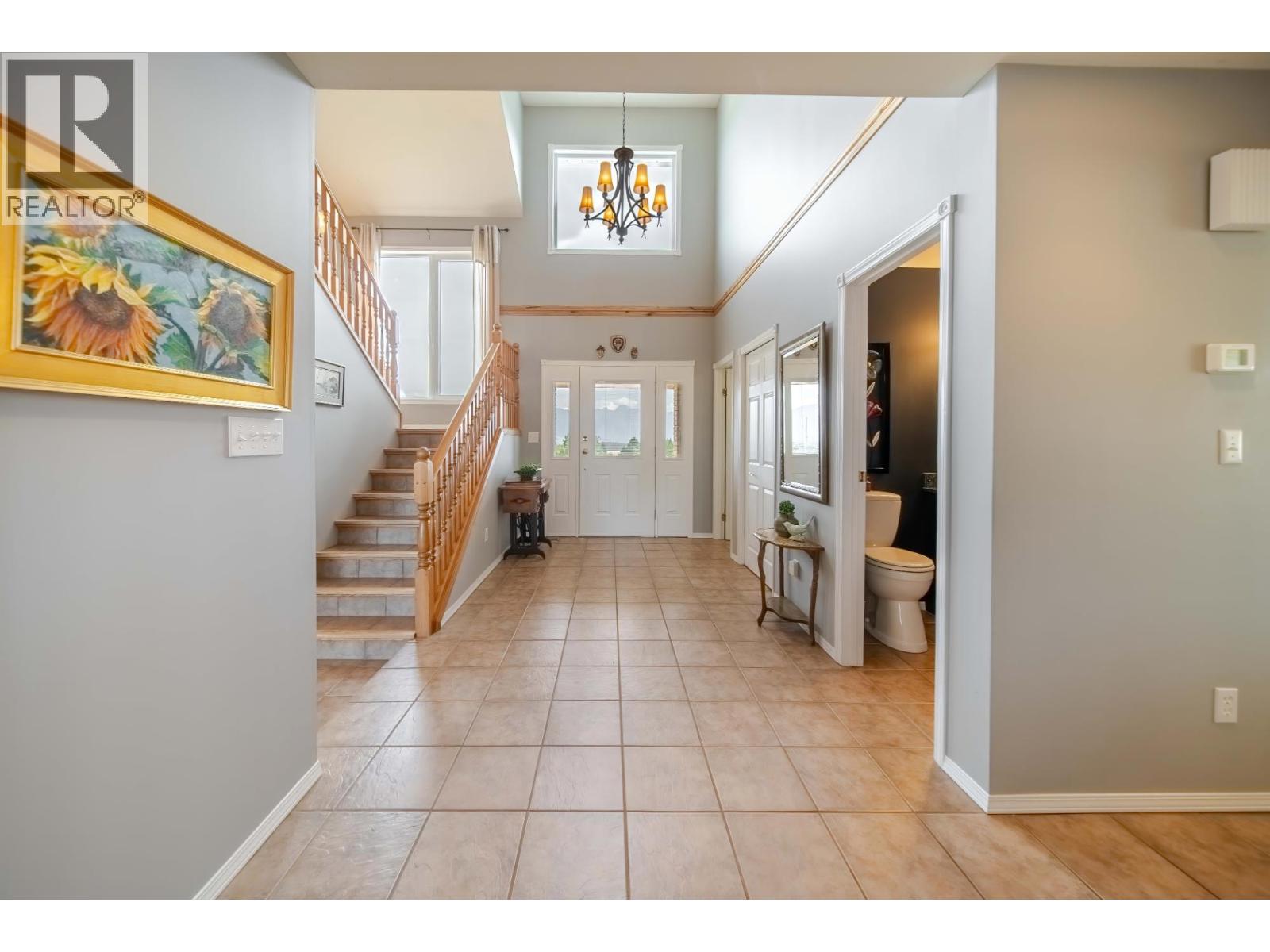 9617 Clearview Road, Cranbrook, British Columbia  V1C 7E2 - Photo 15 - 10359746