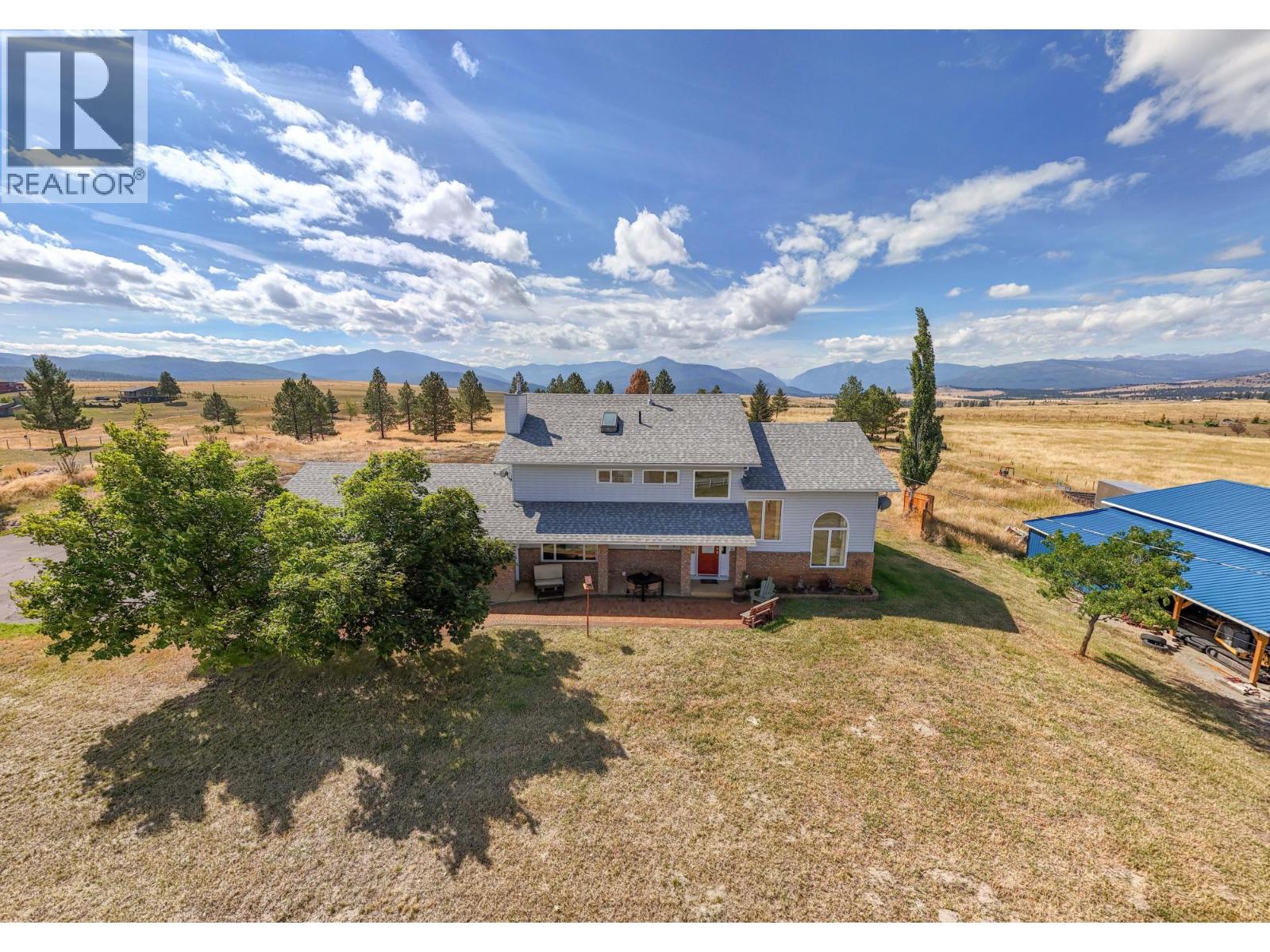 9617 CLEARVIEW Road, Cranbrook, British Columbia