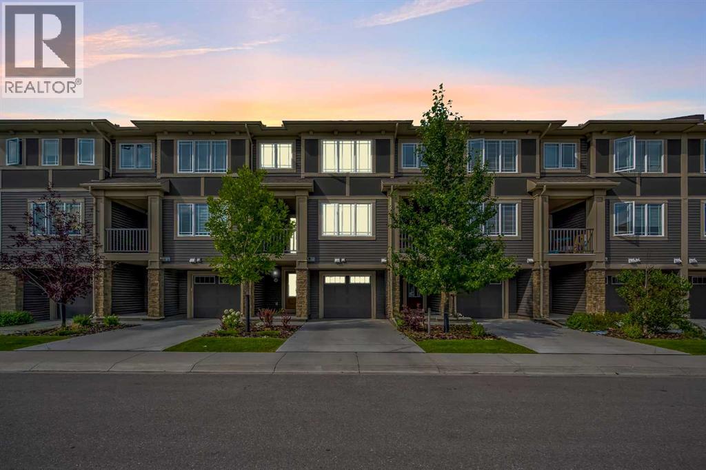 39 Cityscape Row Ne, Calgary, Alberta  T3N 0W6 - Photo 2 - A2249365