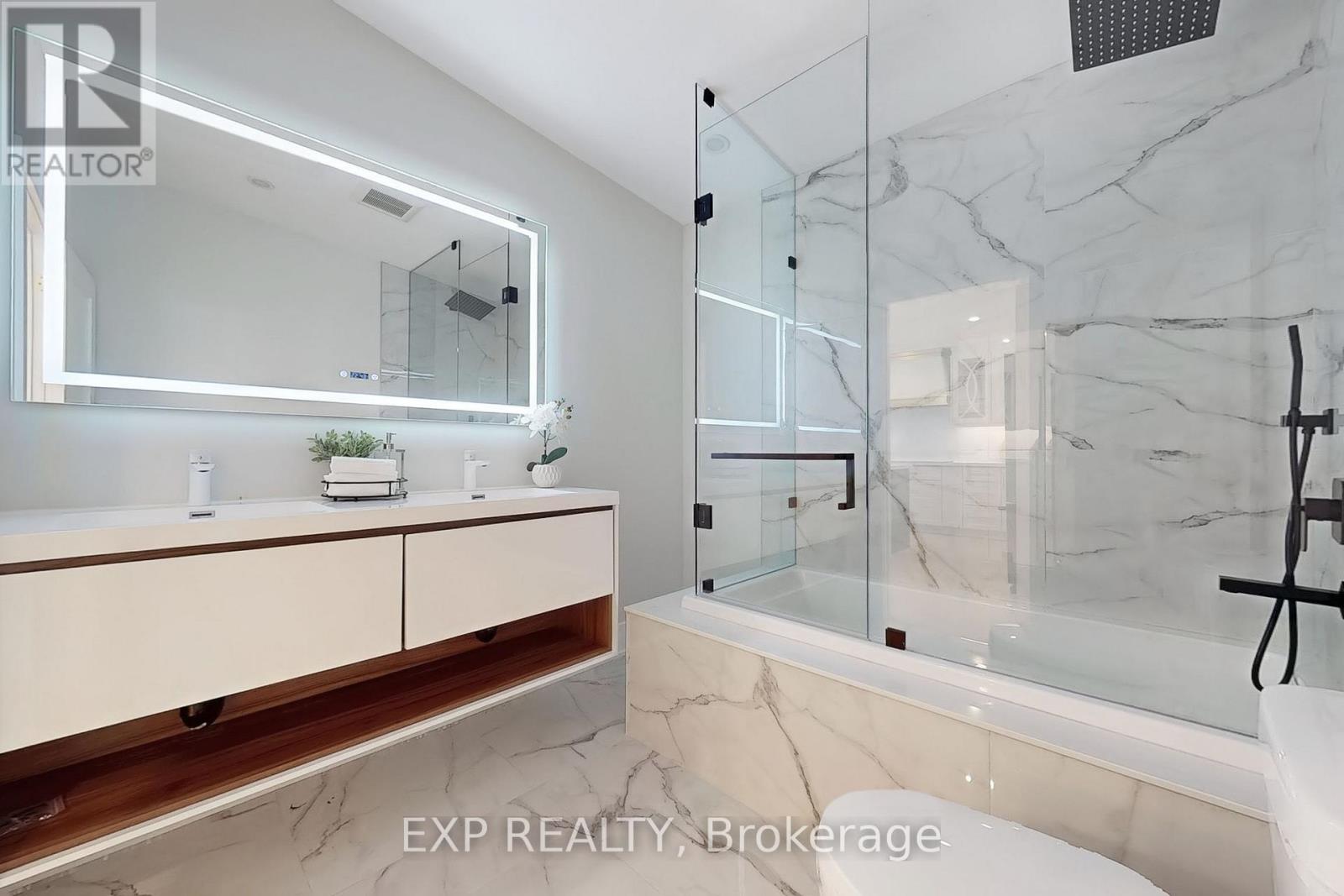 385 Easy Street, Richmond Hill, Ontario  L4C 3Z5 - Photo 39 - N12389907