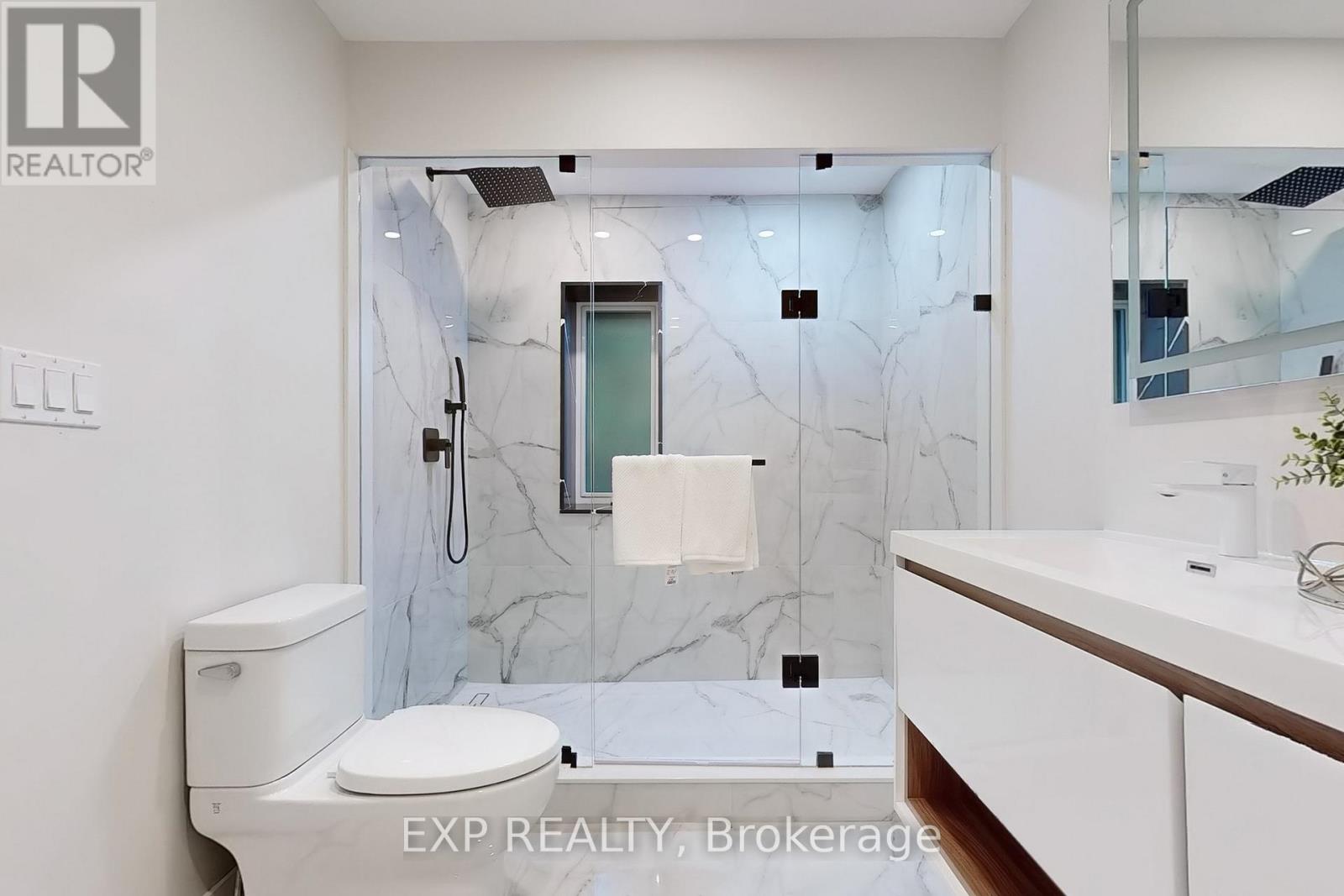 385 Easy Street, Richmond Hill, Ontario  L4C 3Z5 - Photo 44 - N12389907