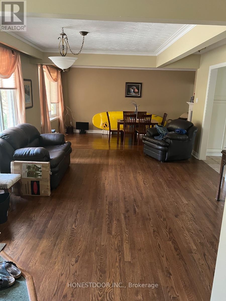 103 Robinson Street, Markham (Bullock), Ontario  L3P 1P2 - Photo 17 - N12389911