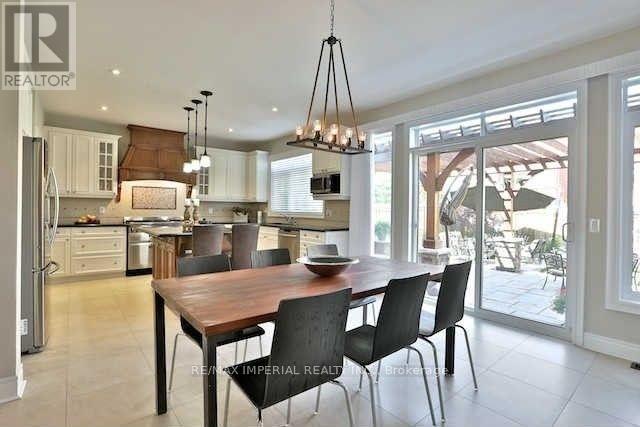 4 Plunkett Court, Barrie, Ontario  L4N 6M3 - Photo 6 - S12389867