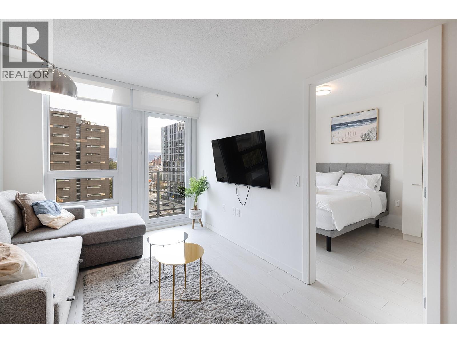 606 180 E 2ND AVENUE, Vancouver, British Columbia