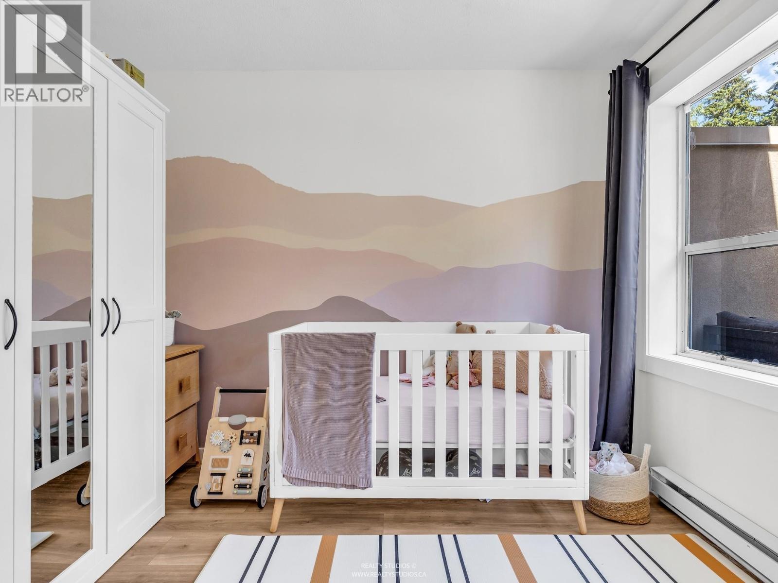 305 1500 Ostler Court, North Vancouver, British Columbia  V7G 2S2 - Photo 20 - R3044260