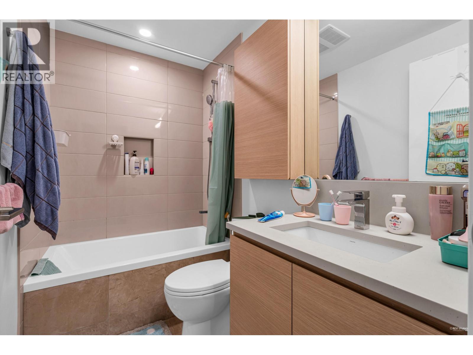 1612 2108 Gilmore Avenue, Burnaby, British Columbia  V5C 0N8 - Photo 8 - R3044985