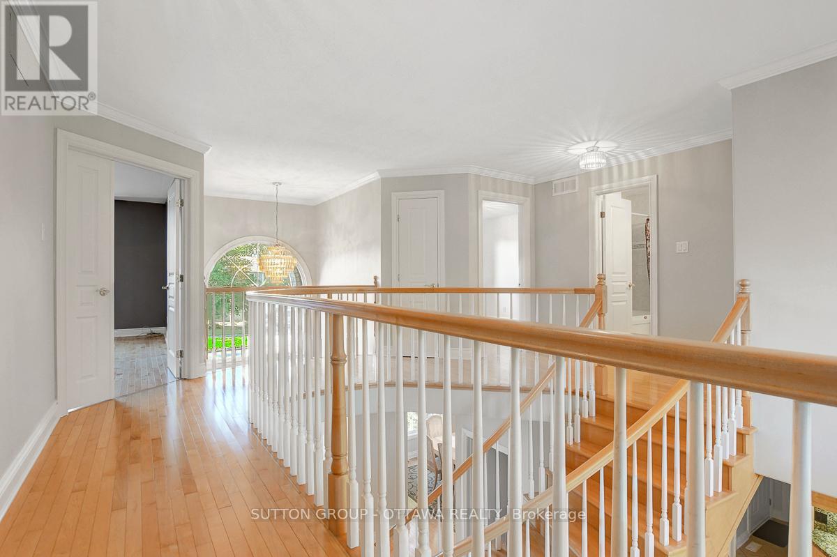 6472 Beausejour Drive S, Ottawa, Ontario  K1C 6V5 - Photo 26 - X12389938