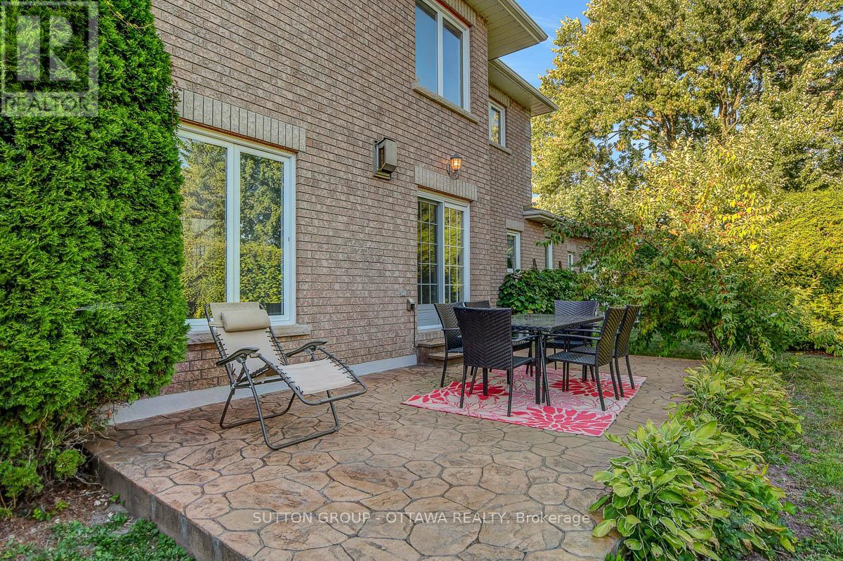 6472 Beausejour Drive S, Ottawa, Ontario  K1C 6V5 - Photo 37 - X12389938