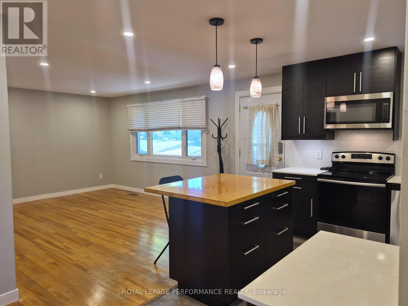 A - 2529 Roman Avenue, Ottawa, Ontario  K2B 7X8 - Photo 6 - X12389990