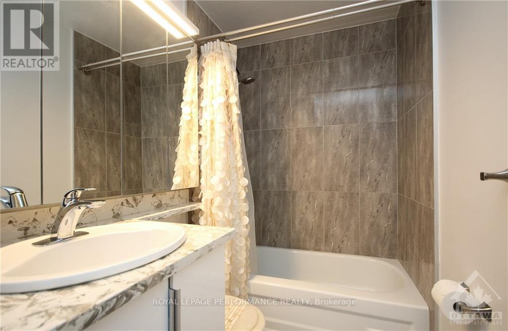 1102 - 1785 Frobisher Lane, Ottawa, Ontario  K1G 3T7 - Photo 18 - X12389992
