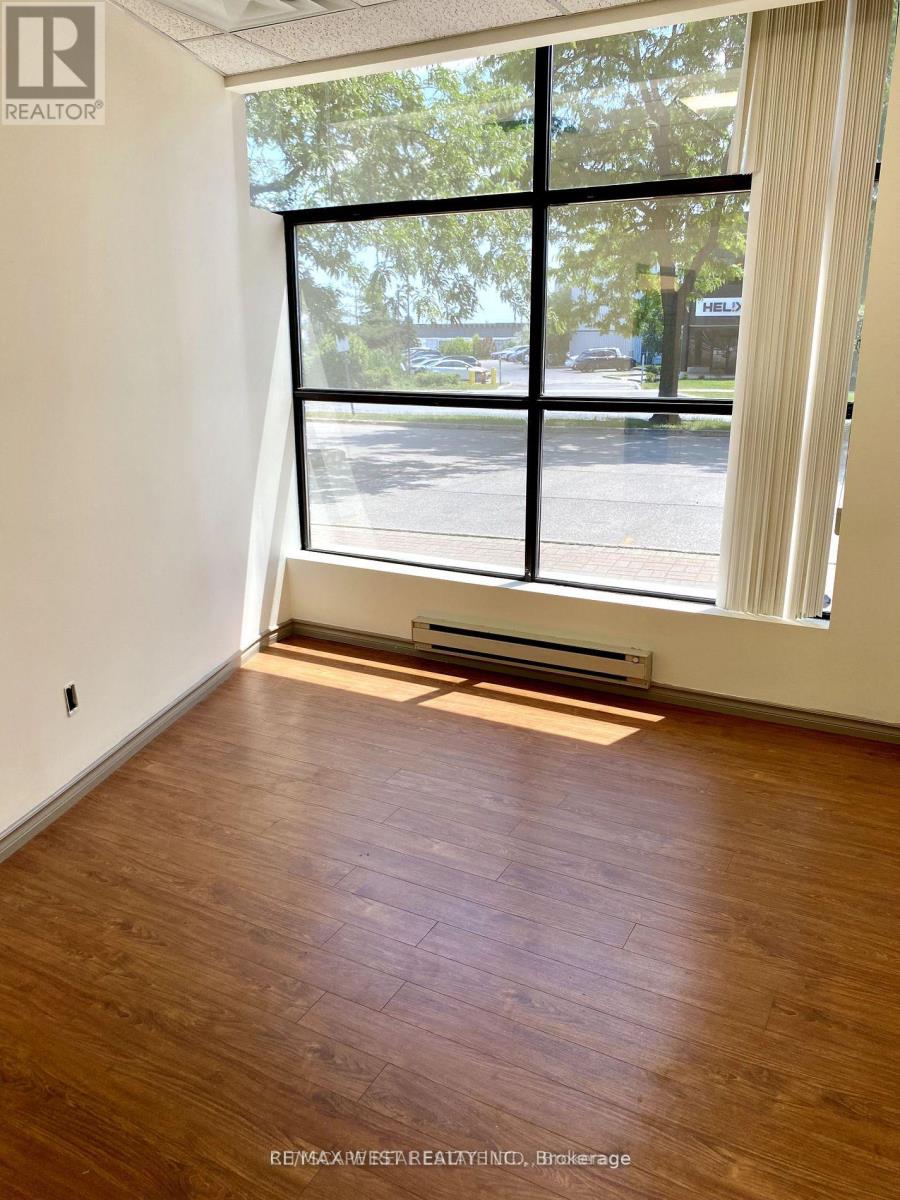 9 - 6110 Ordan Drive, Mississauga, Ontario  L5T 2B3 - Photo 6 - W12389873