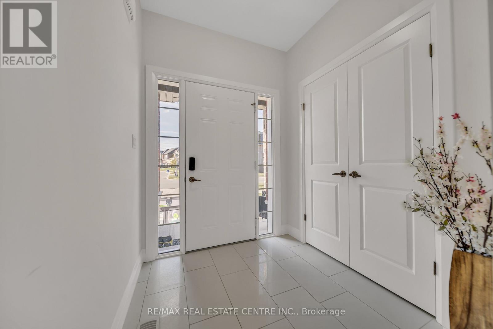 Property at 317 BLAIR CREEK DRIVE image 4
