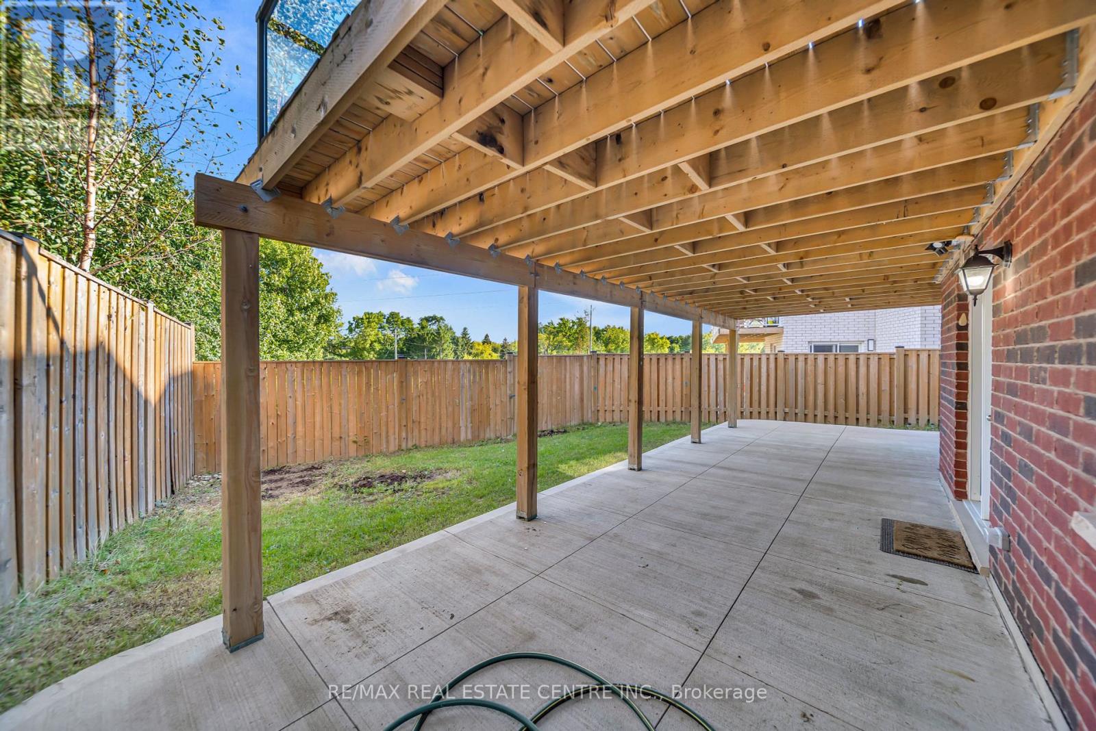 317 Blair Creek Drive, Kitchener, Ontario  N2P 0G4 - Photo 44 - X12389899