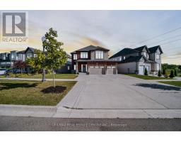 317 BLAIR CREEK DRIVE, Kitchener, Ontario