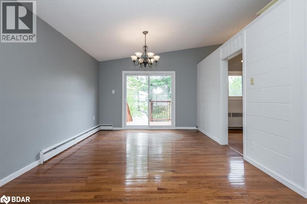 46 Eugenia Street, Barrie, Ontario  L4M 1P8 - Photo 6 - 40767589