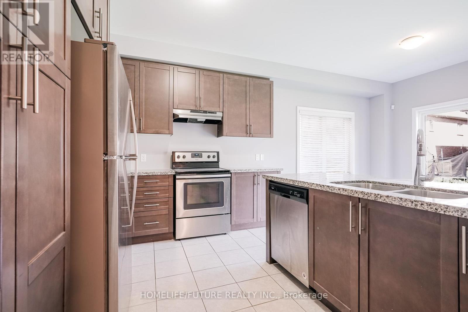 51 Arthur Mclaughlin Street, Clarington, Ontario  L1C 0T6 - Photo 12 - E12361688