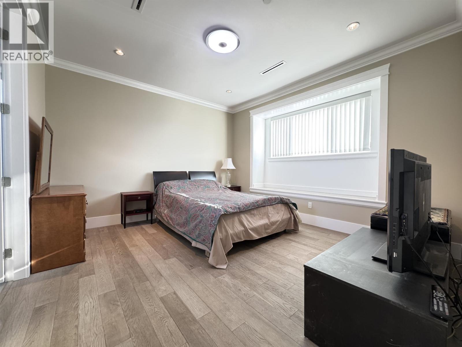 5828 Quebec Street, Vancouver, British Columbia  V5W 2N9 - Photo 11 - R3035003