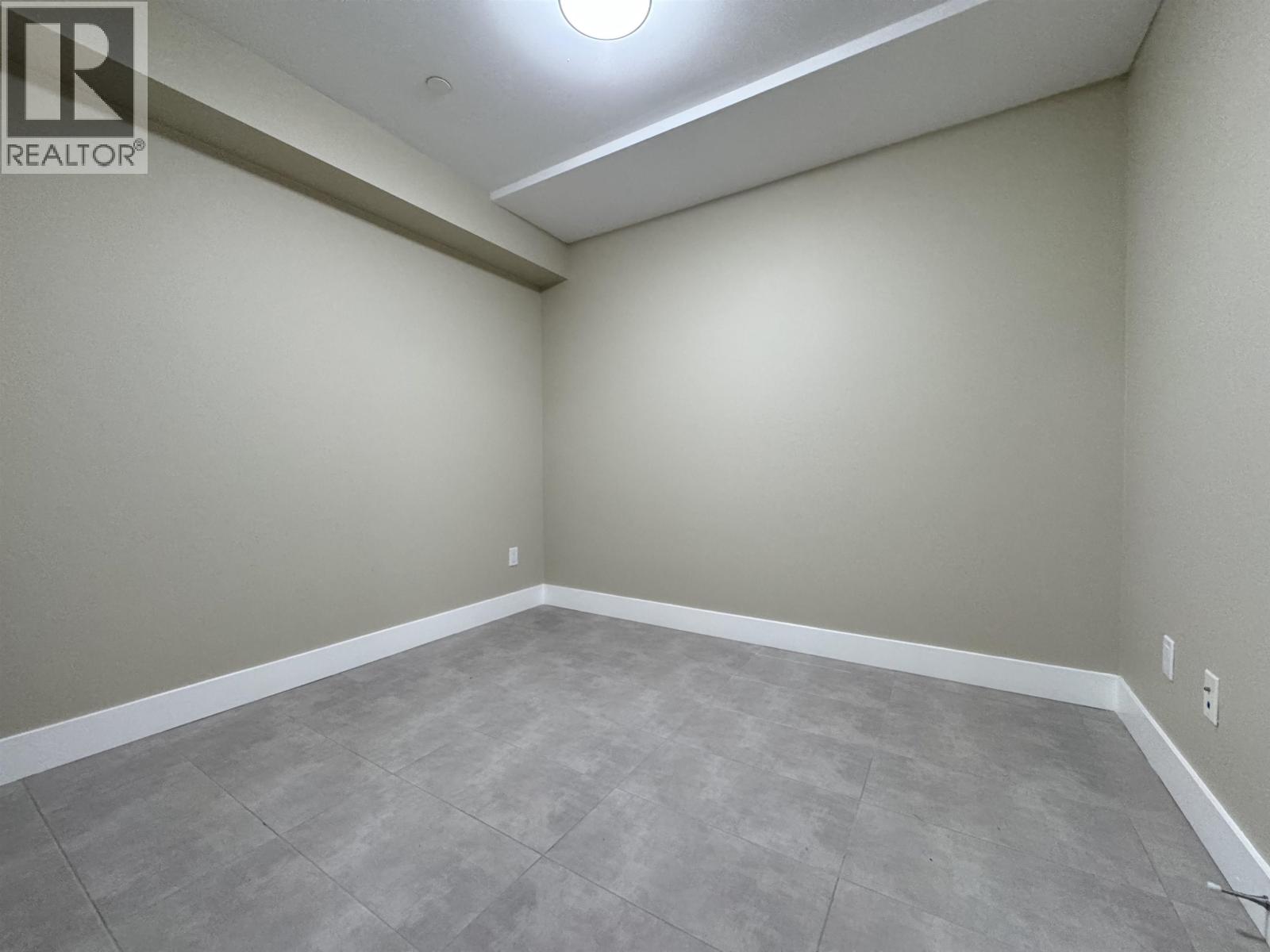5828 Quebec Street, Vancouver, British Columbia  V5W 2N9 - Photo 25 - R3035003