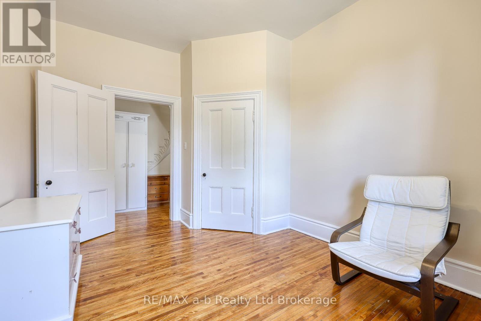 135 Canterbury Street, Ingersoll, Ontario  N5C 1E1 - Photo 30 - X12389981