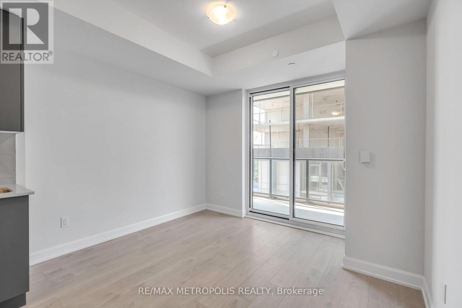 515 - 3220 William Coltson Avenue, Oakville, Ontario  L6H 7X9 - Photo 15 - W12389135