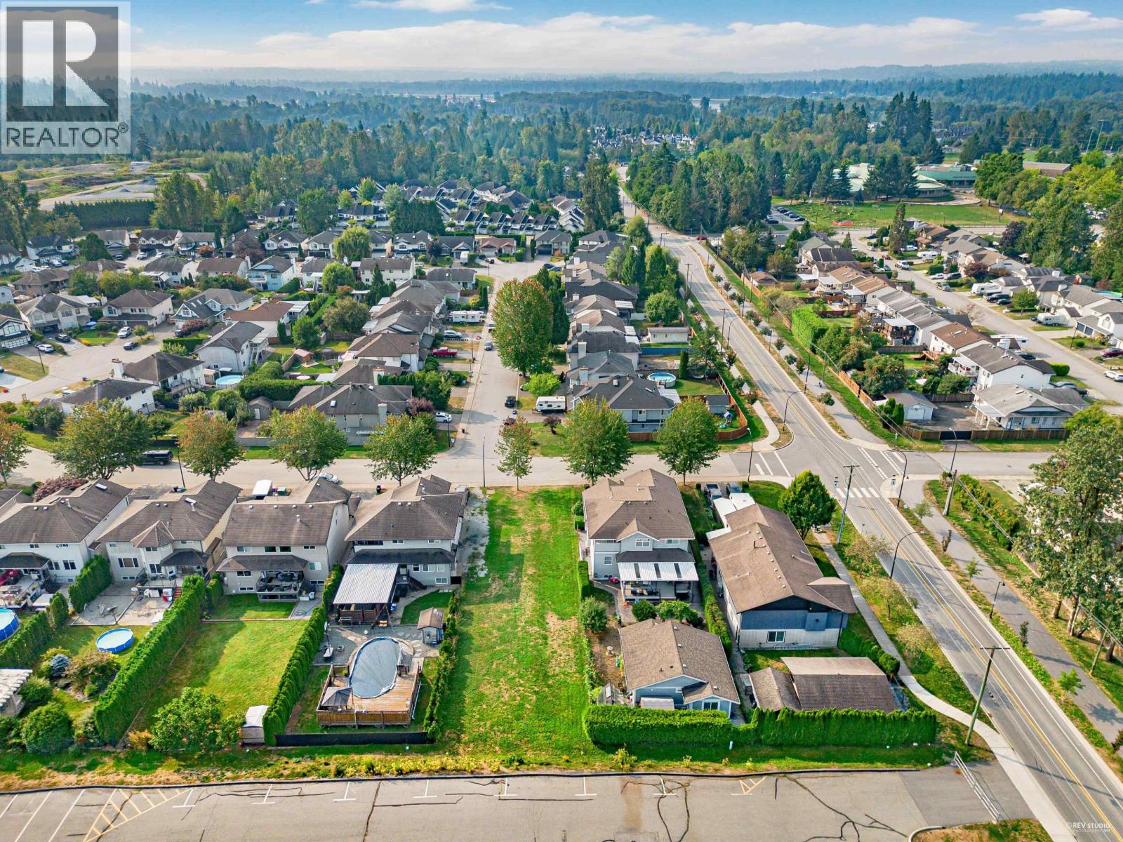 23217 117 Avenue, Maple Ridge, British Columbia  V2X 7Z2 - Photo 11 - R3045036