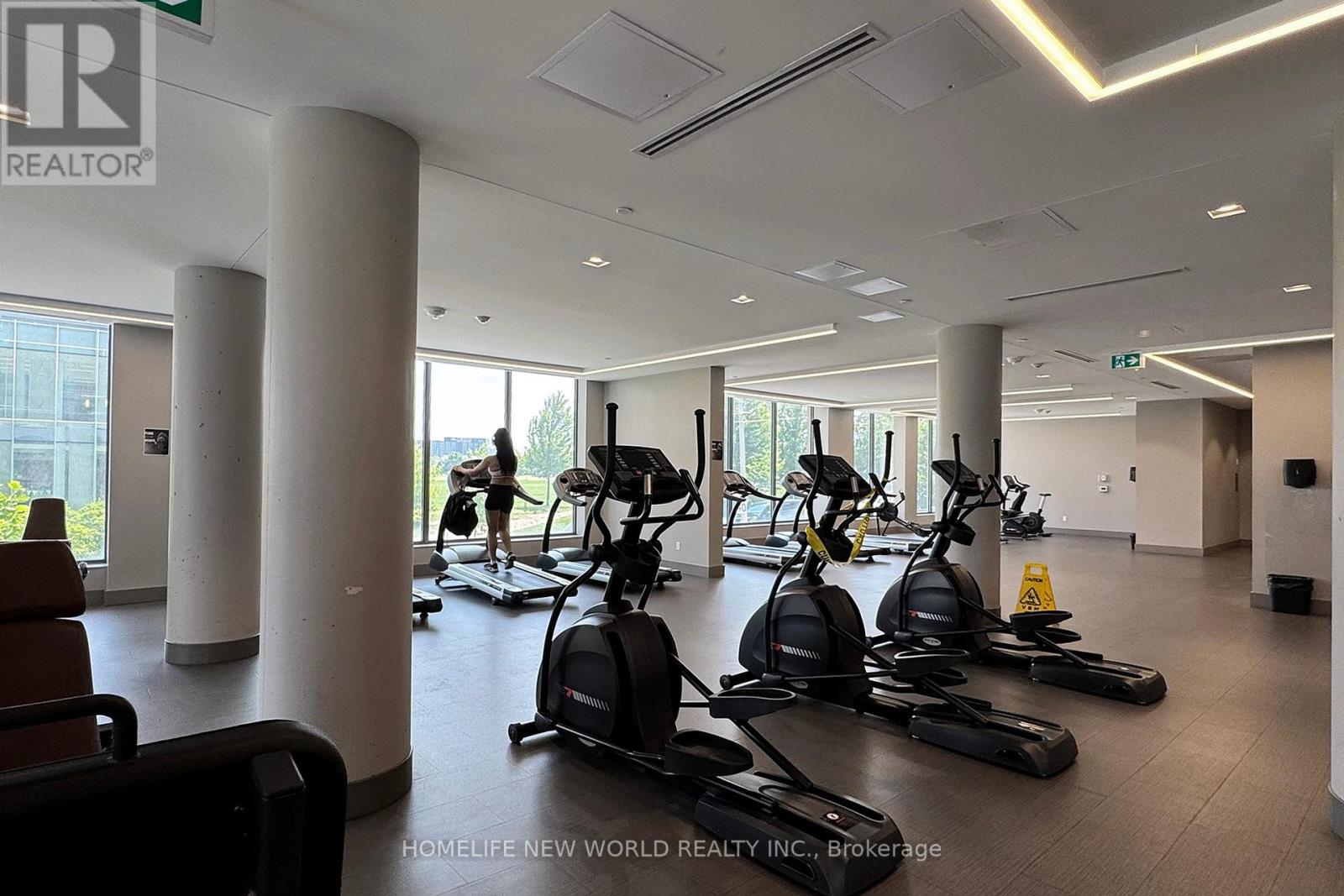 501 - 38 Forest Manor Road, Toronto, Ontario  M2J 0H4 - Photo 32 - C12389932