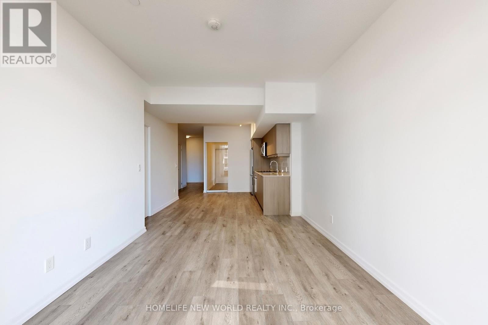 501 - 38 Forest Manor Road, Toronto, Ontario  M2J 0H4 - Photo 7 - C12389932