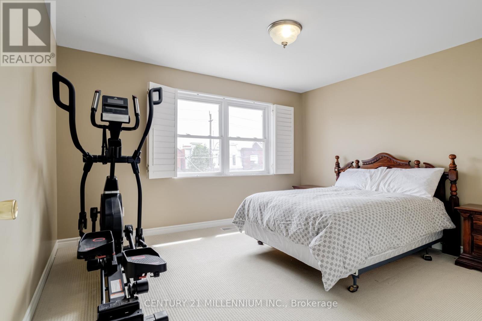 568 Dufferin Street, Toronto, Ontario  M6K 2A9 - Photo 19 - C12389949