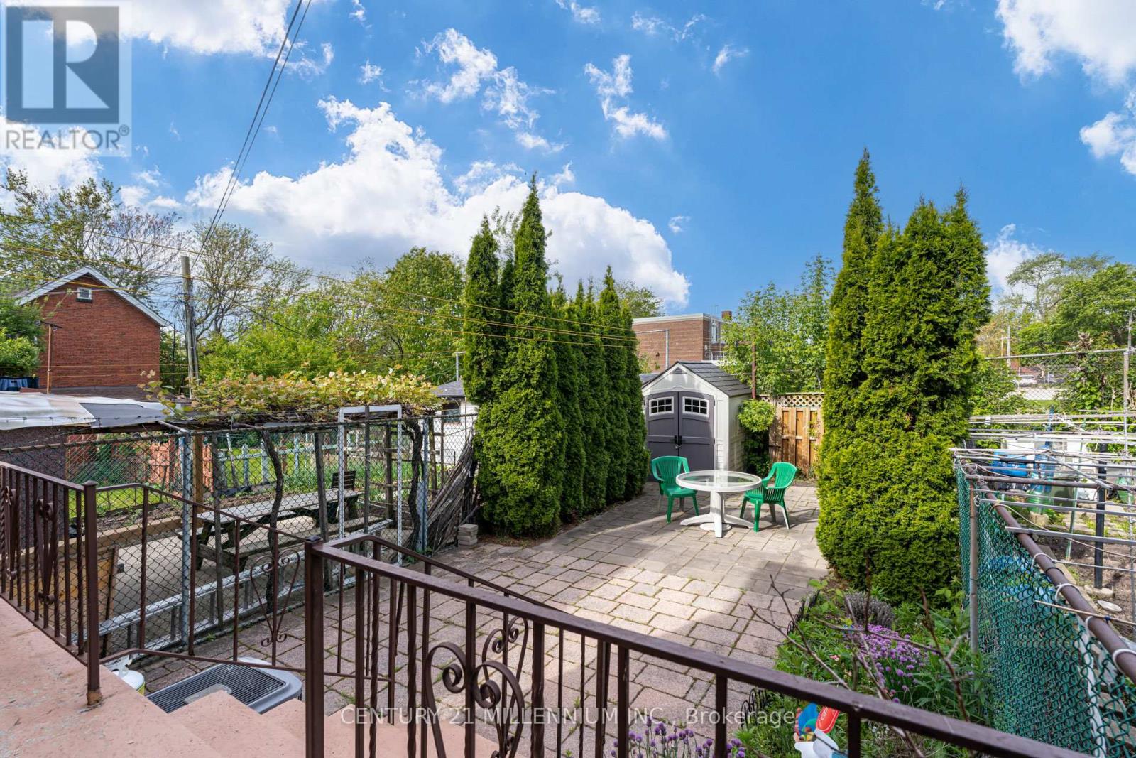 568 Dufferin Street, Toronto, Ontario  M6K 2A9 - Photo 28 - C12389949